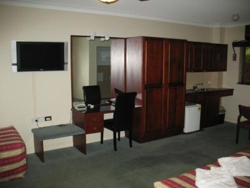 Country 2 Coast Motor Inn Coffs Harbour Oda fotoğraf
