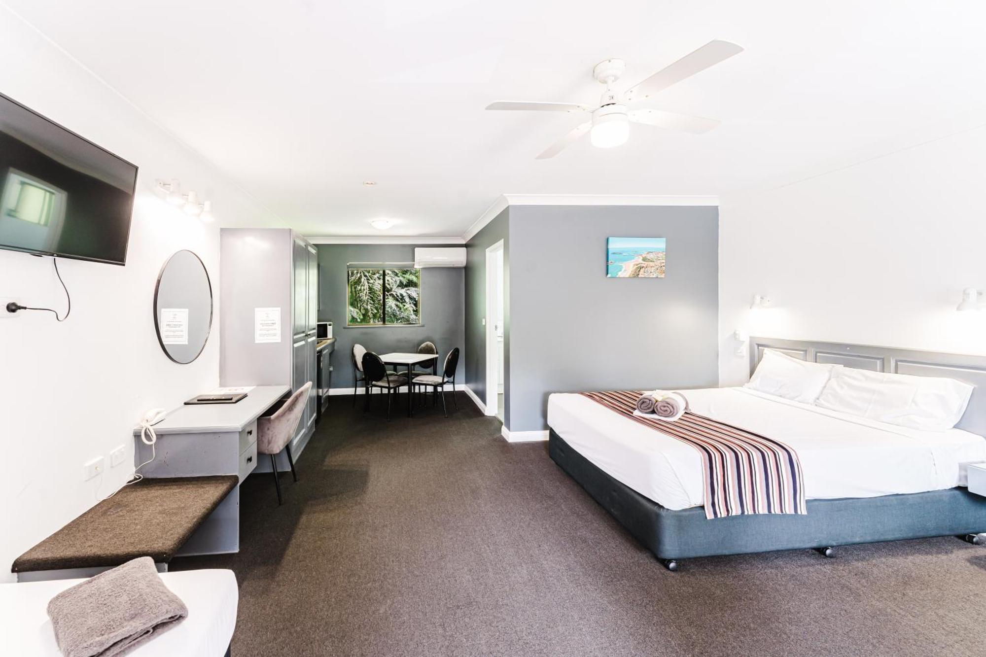 Country 2 Coast Motor Inn Coffs Harbour Dış mekan fotoğraf